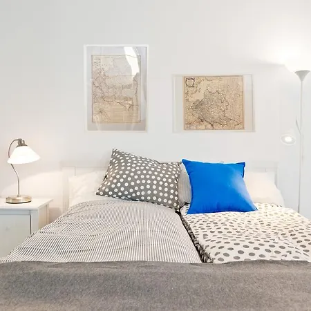Citystay Chmielna Apartments