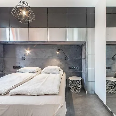 Apartment Citystay Chmielna Apartments *