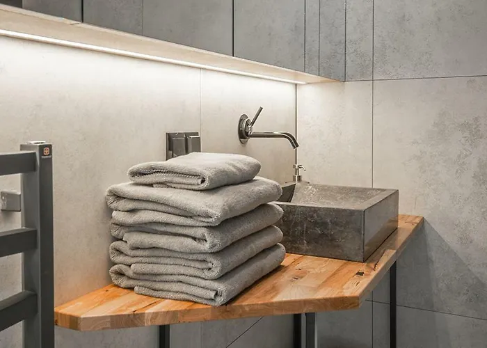 Apartamento Citystay Chmielna